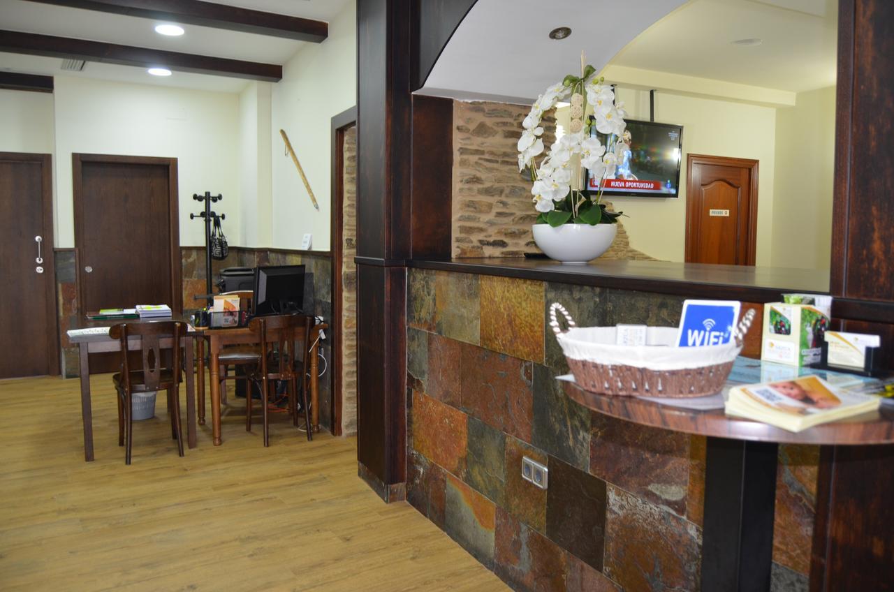Albergue Del Peregrino Arzúa Εξωτερικό φωτογραφία