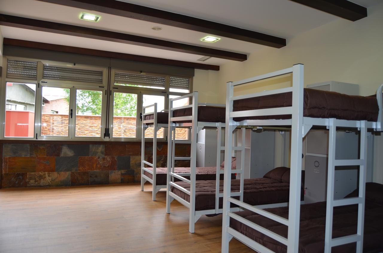 Albergue Del Peregrino Arzúa Εξωτερικό φωτογραφία