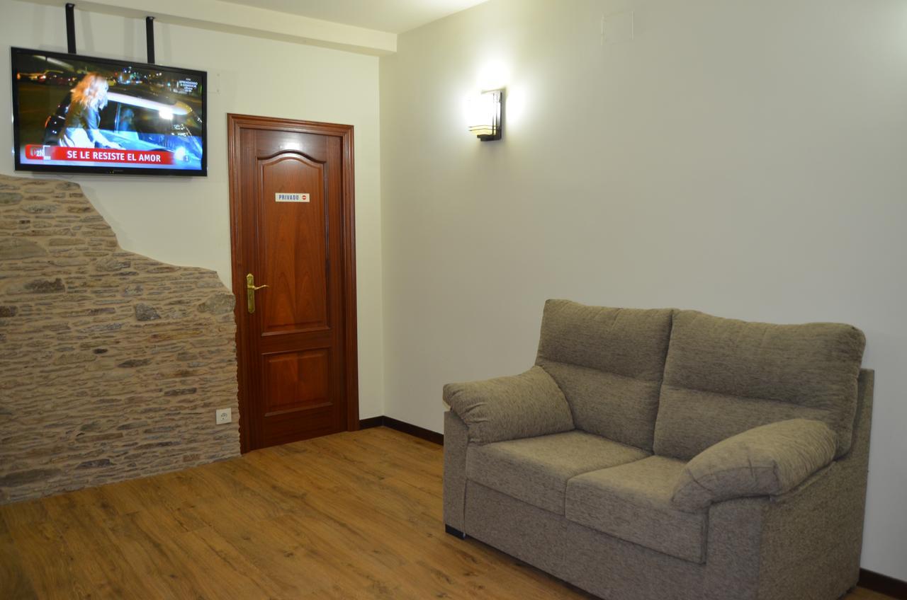 Albergue Del Peregrino Arzúa Εξωτερικό φωτογραφία